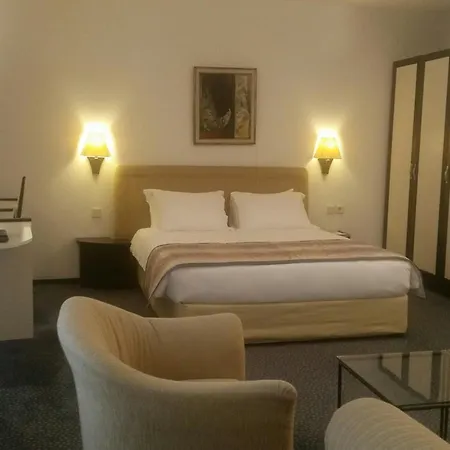 Hotel King Guvenlik 3*
