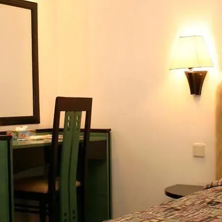 King Guvenlik 호텔 3*