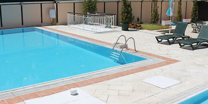 King Guvenlik Hotell