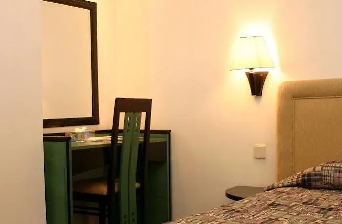 King Guvenlik Hotell 3*